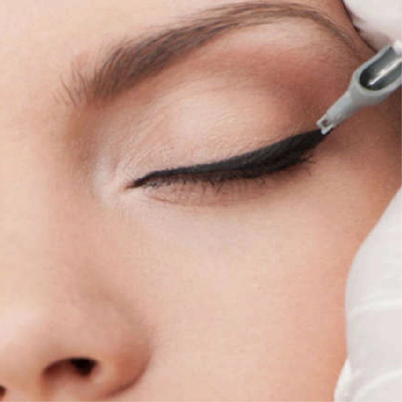 Maquillage permanent des yeux - Eye-liner
